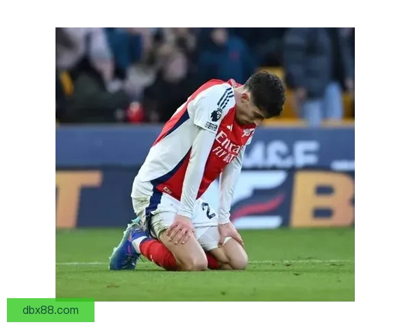 万幸无恙范佩西之子膝伤虚惊无需手术本赛季仍有望登场出战比赛